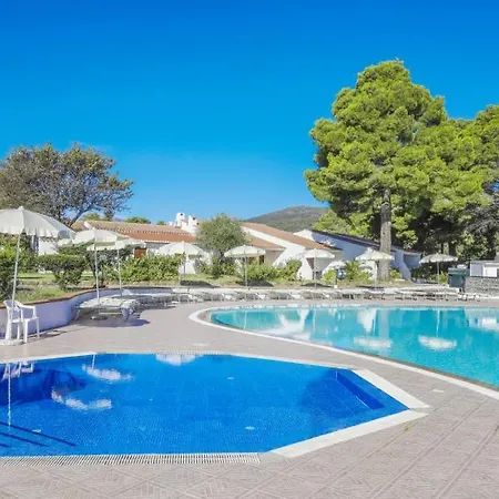 Nicolaus Club Li Cucutti 4* Agrustos
