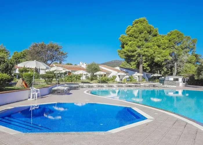 Nicolaus Club Li Cucutti 4* Agrustos